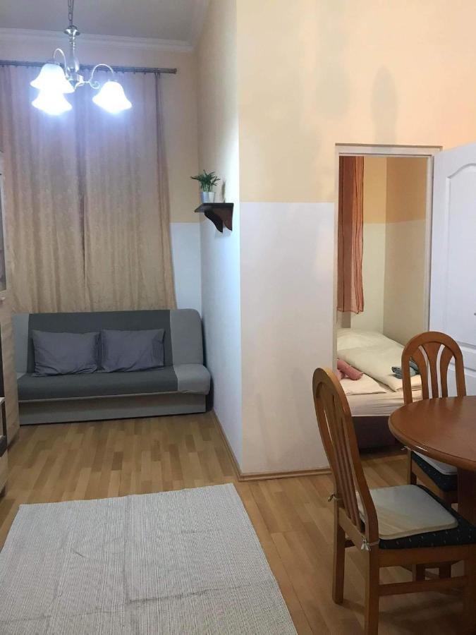 بودابست Christina Apartment المظهر الخارجي الصورة